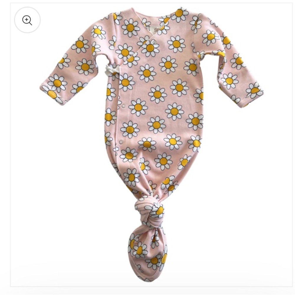 SPEARMINT LOVE Daisy Pop Taffy / Organic Kimono Knot Gown Size 0-3m